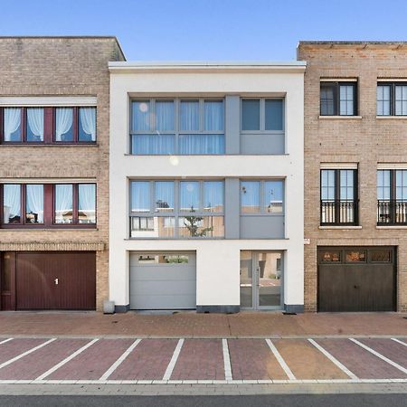 Ruime Woning 10P Met Zonnige Tuin & Nabij Strand Blankenberge Bagian luar foto