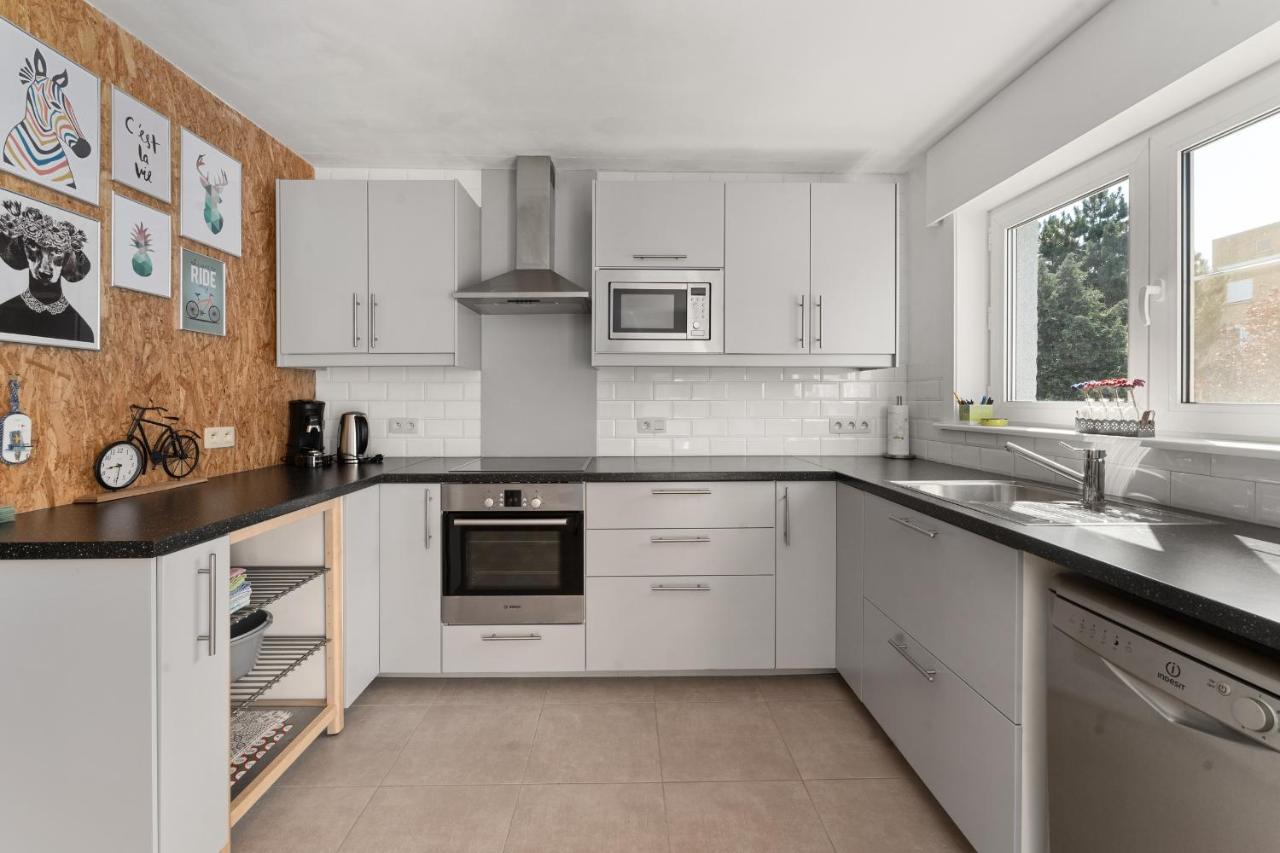 Ruime Woning 10P Met Zonnige Tuin & Nabij Strand Blankenberge Bagian luar foto